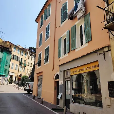 Great Flat In The Old Town Up To 4 Nizza