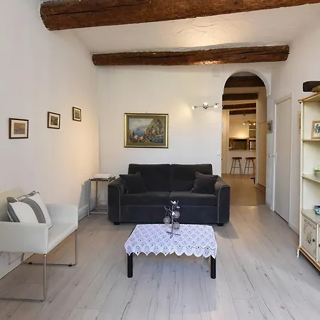 Appartement Great Flat In The Old Town Up To 4